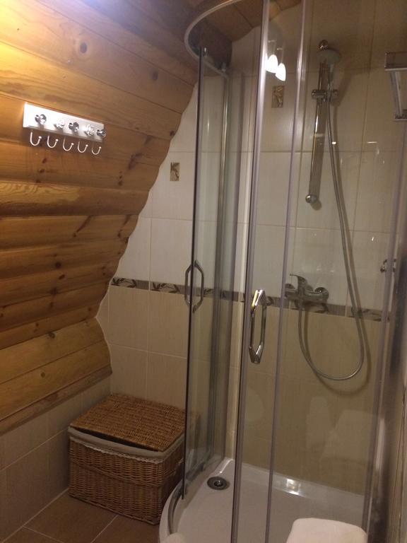 Hotel Viesu Nams Mezu 13 Ventspils Exteriér fotografie